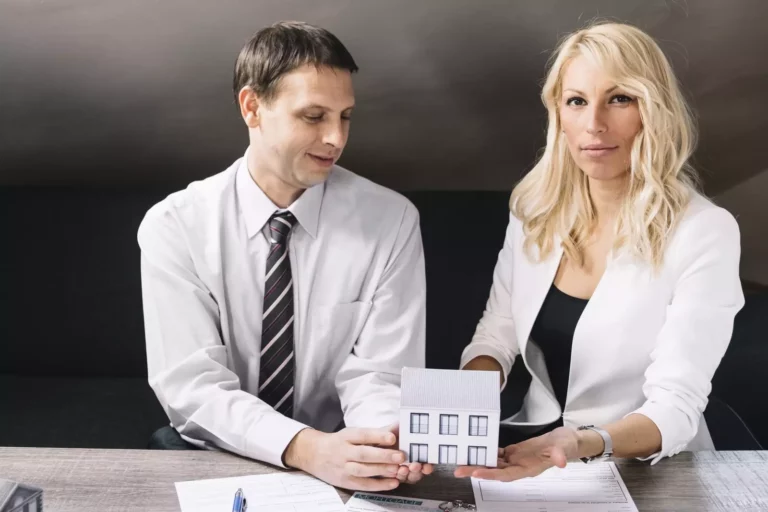 Assurance-RC-Pro-Syndic-de-Copropriete-768x512